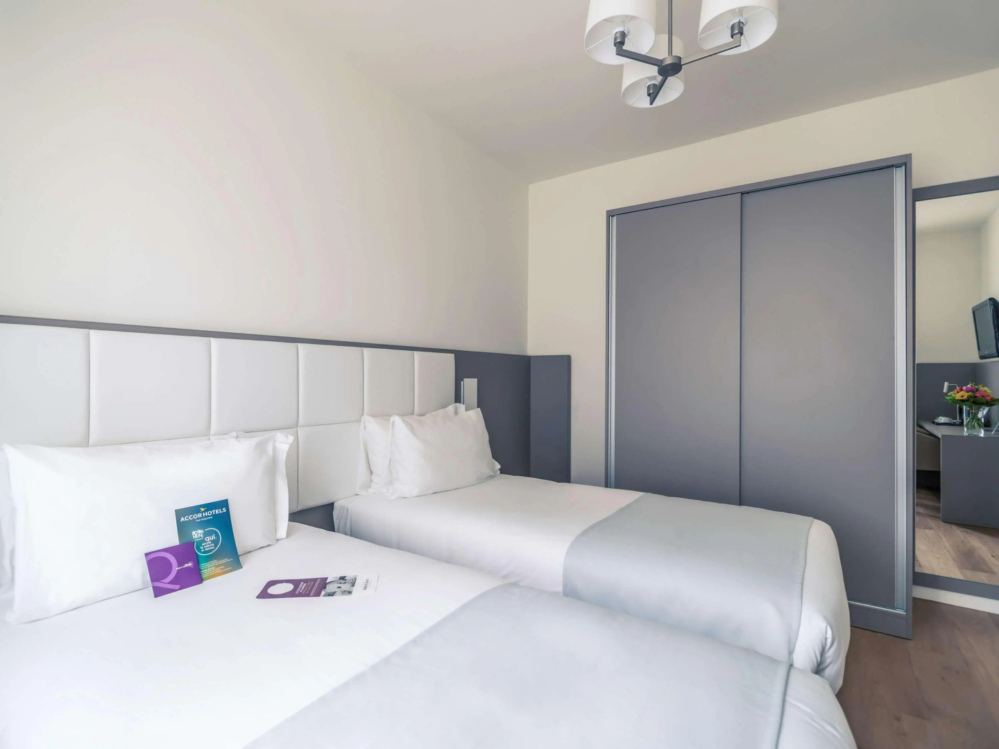 Отель Mercure Milano Solari