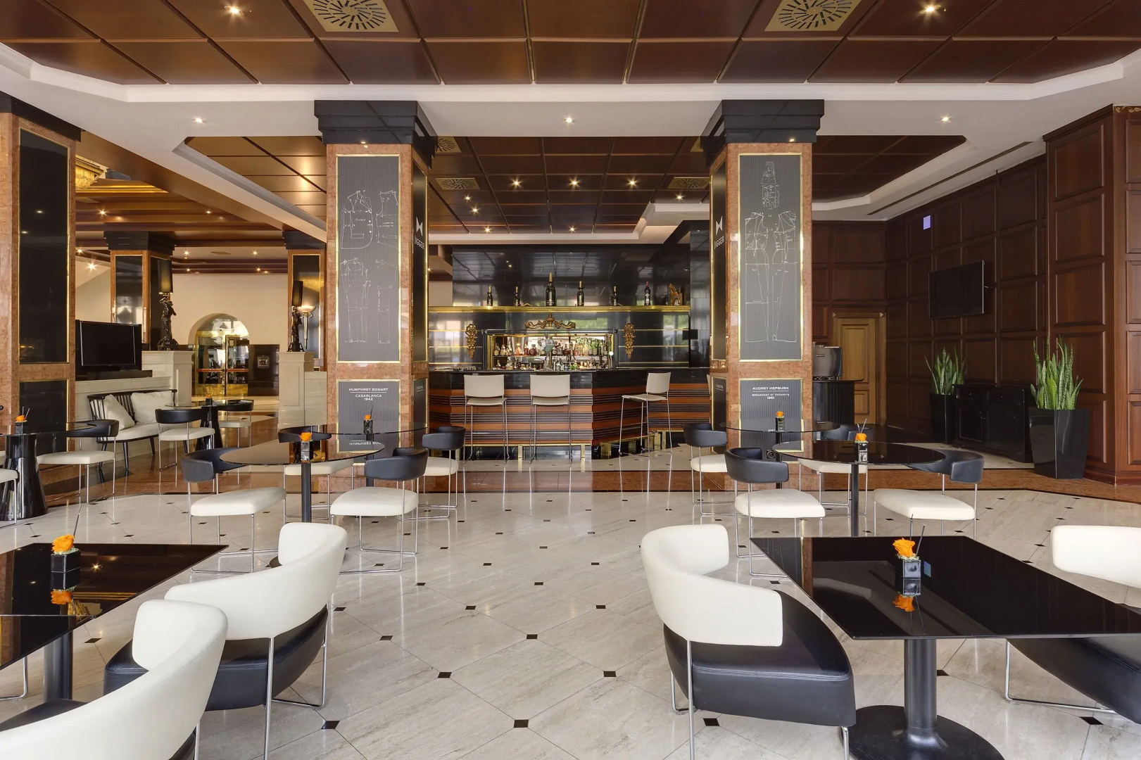 Отель Melia Milano