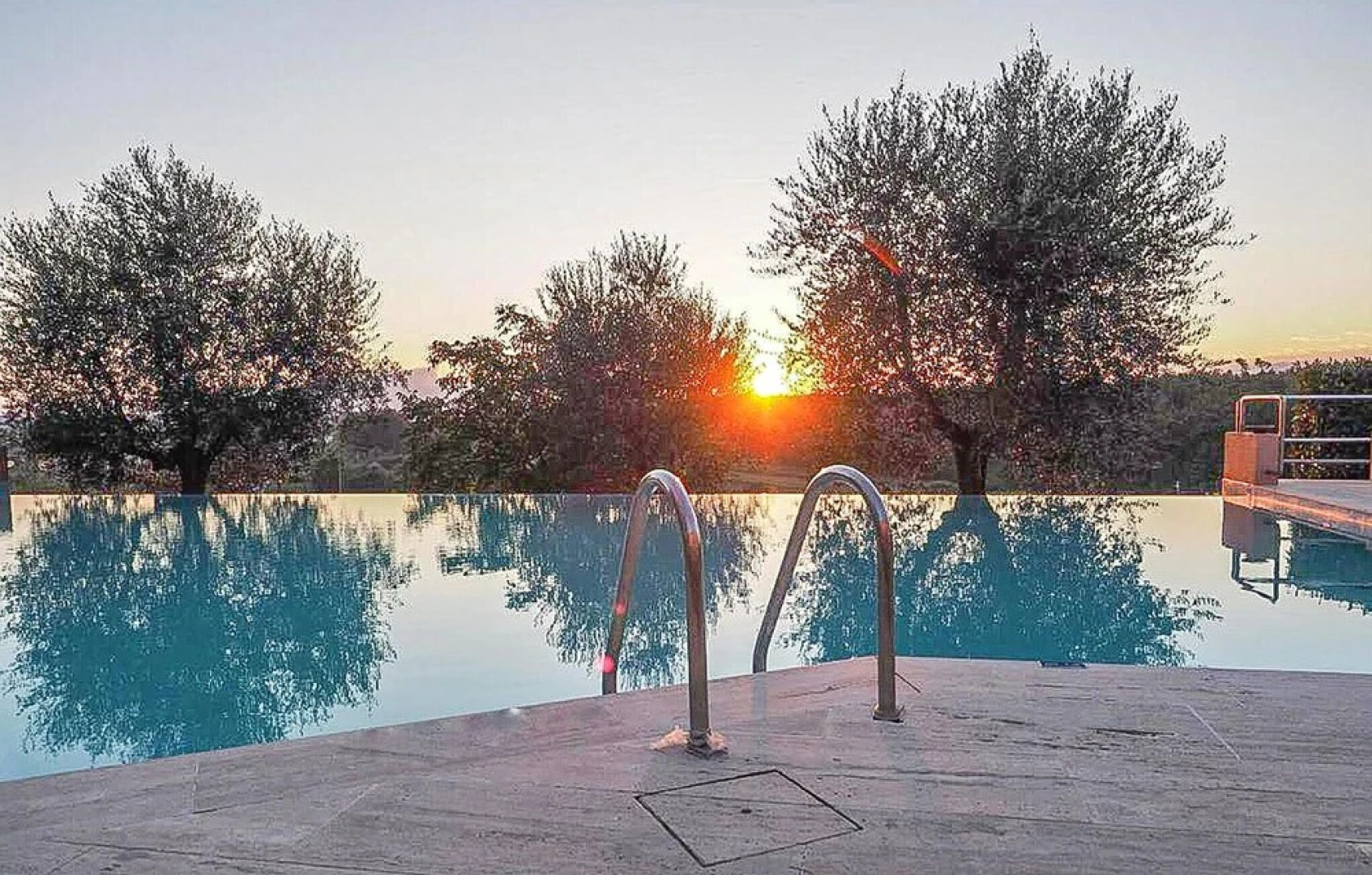 Stunning Apartment in Lazzeretto With 3 Bedrooms, Wifi and Outdoor Swimming Pool