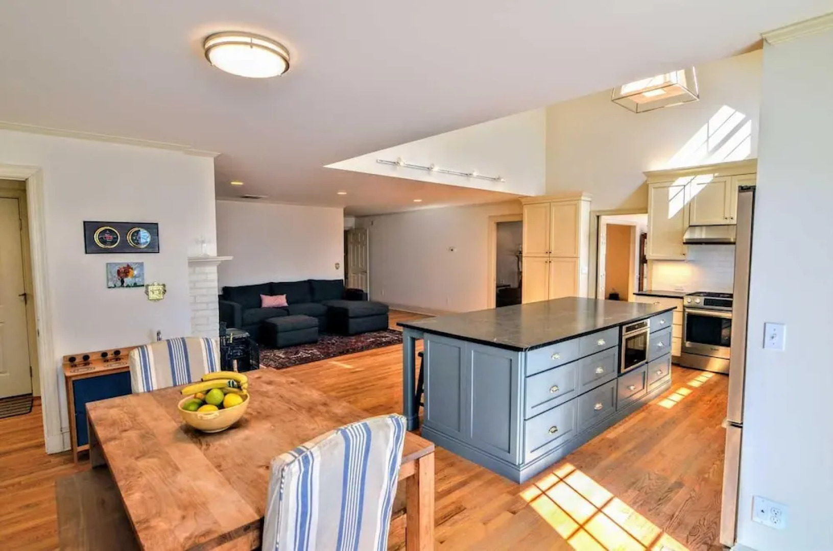 6942 Travelers Rest - 5 Br Home