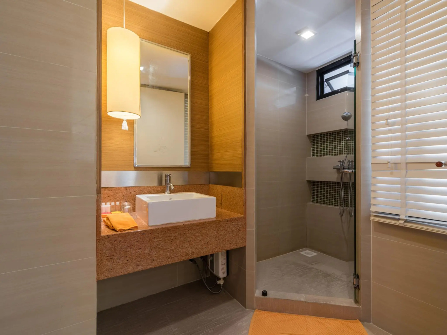 Отель Tango Vibrant Living Hotel