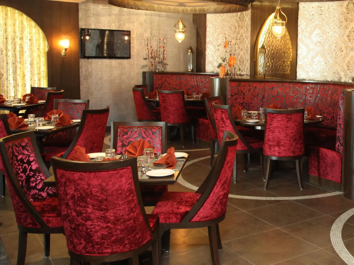 TGB Express Hotel - Nadiad