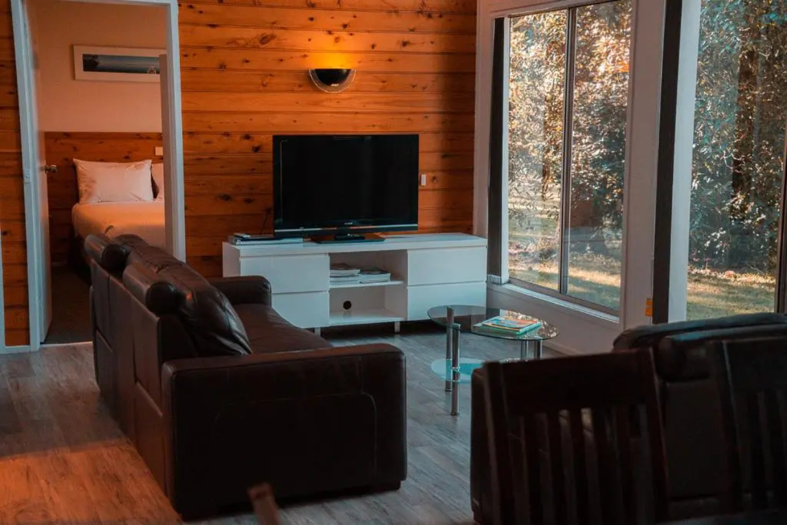 Waterfront Retreat At Wattle Point