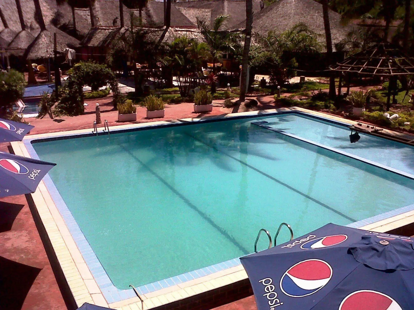 Best Western Jangwani Sea Breeze Hotel