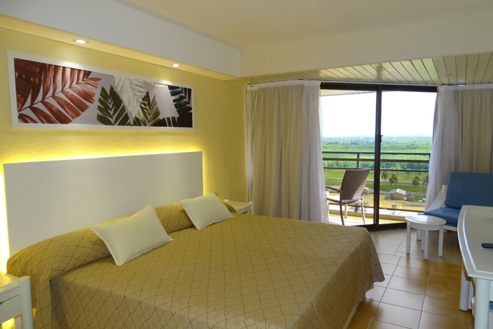 Bellevue Puntarena Playa Caleta