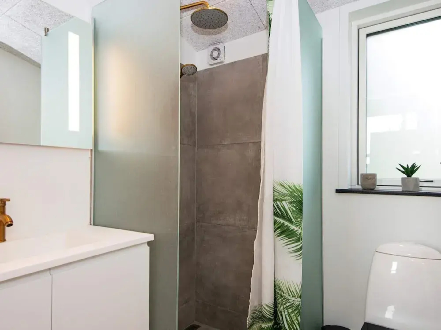 10 Person Holiday Home in Bjert