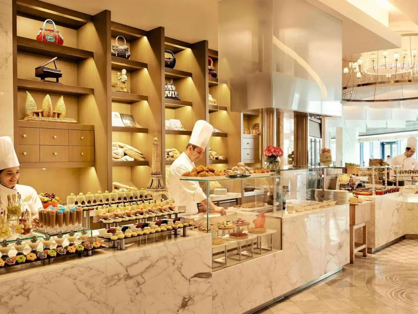 Отель Fairmont Baku at the Flame Towers