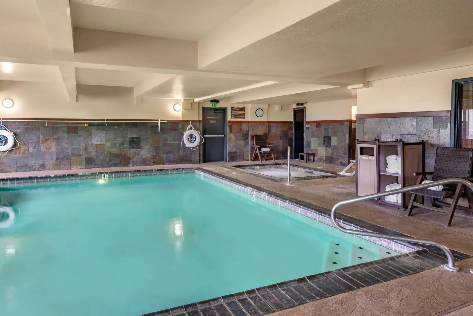 Lloyd Hotel Astoria Bayfront, an Ascend Collection Hotel