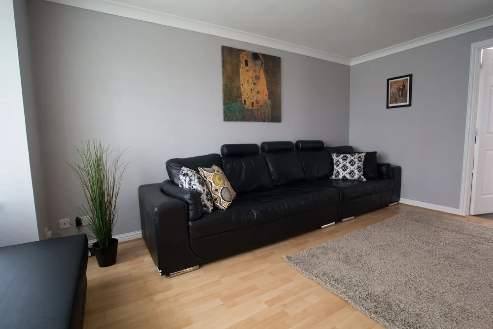 Lomond Serviced Apartments - Muir House
