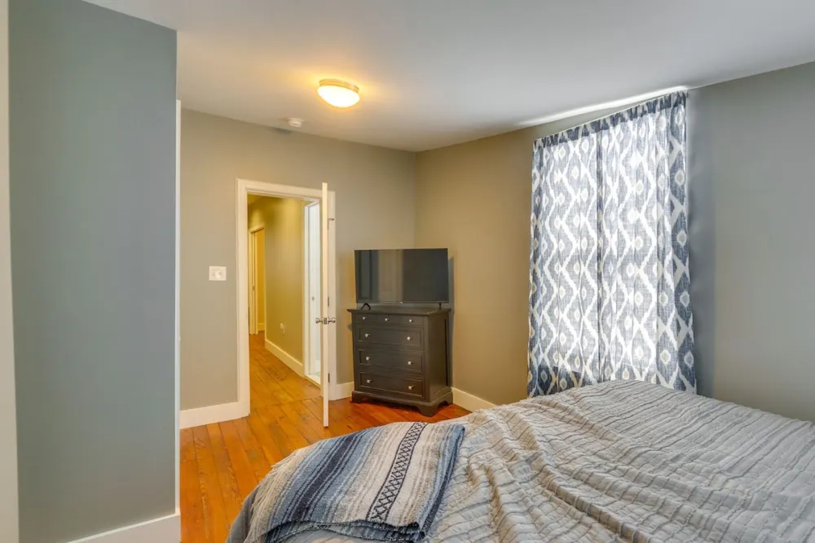 Cozy Maryland Abode - Gas Grill, Near Devils Den!