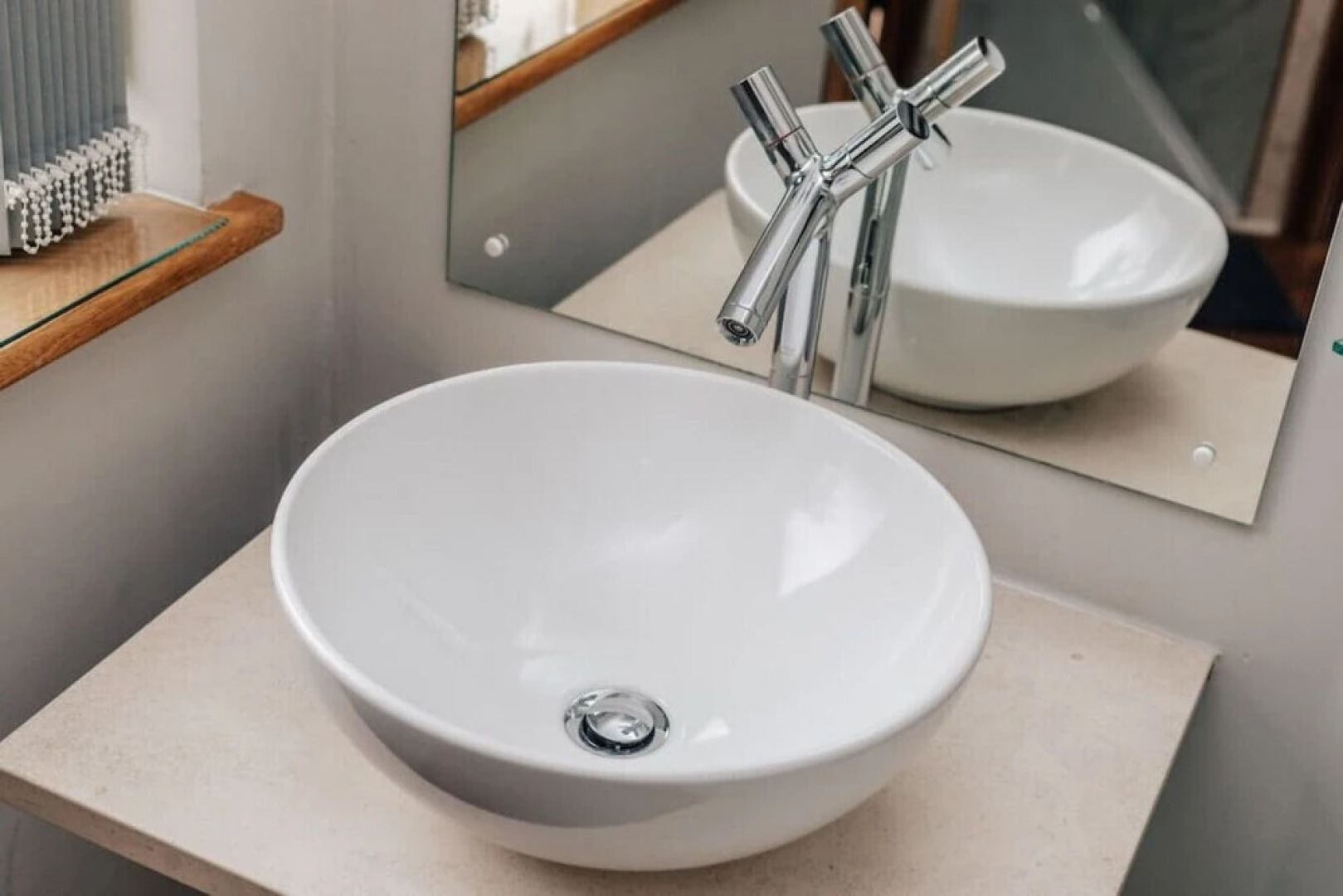 The Herringbone - 3 Bed With Parking Pet Friendly