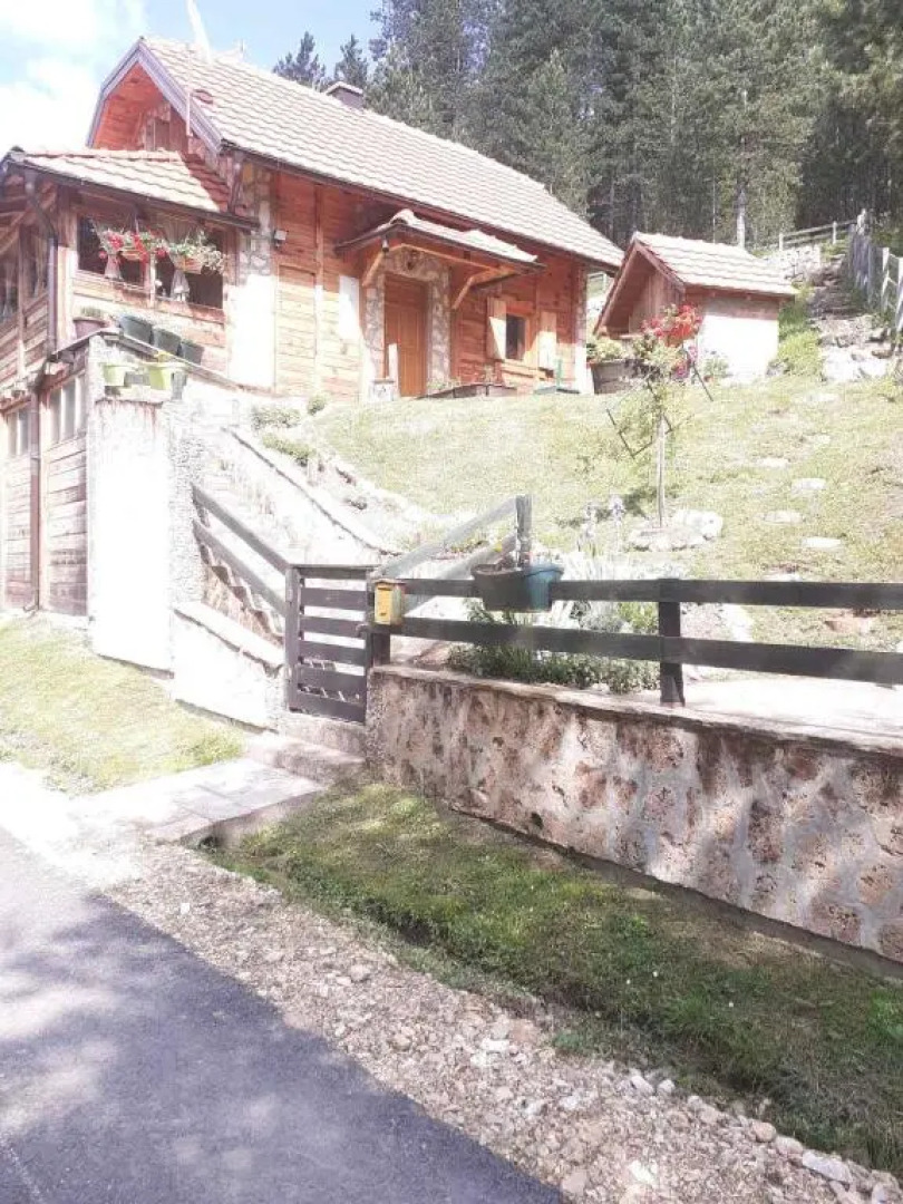 Planinska kuca Petkovac