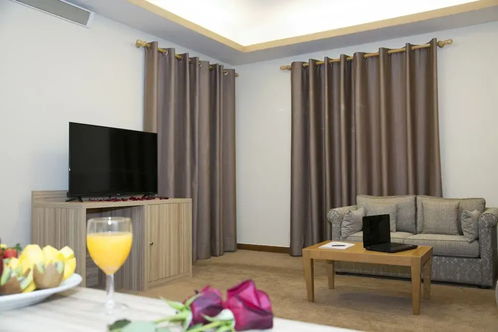 Bzommar Palace Hotel