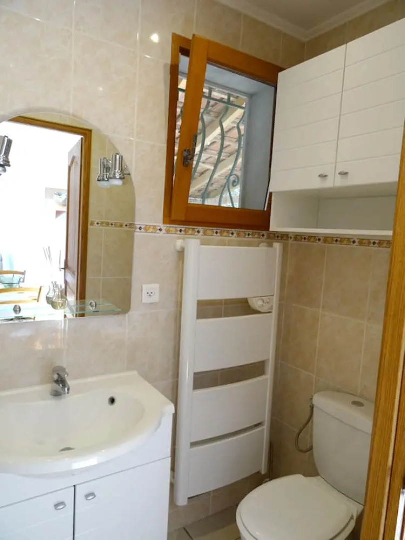 Apartment with One Bedroom in Castagniers, with Wonderful Mountain View, Shared Pool, Furnished Garden - 15 Km From the Beach