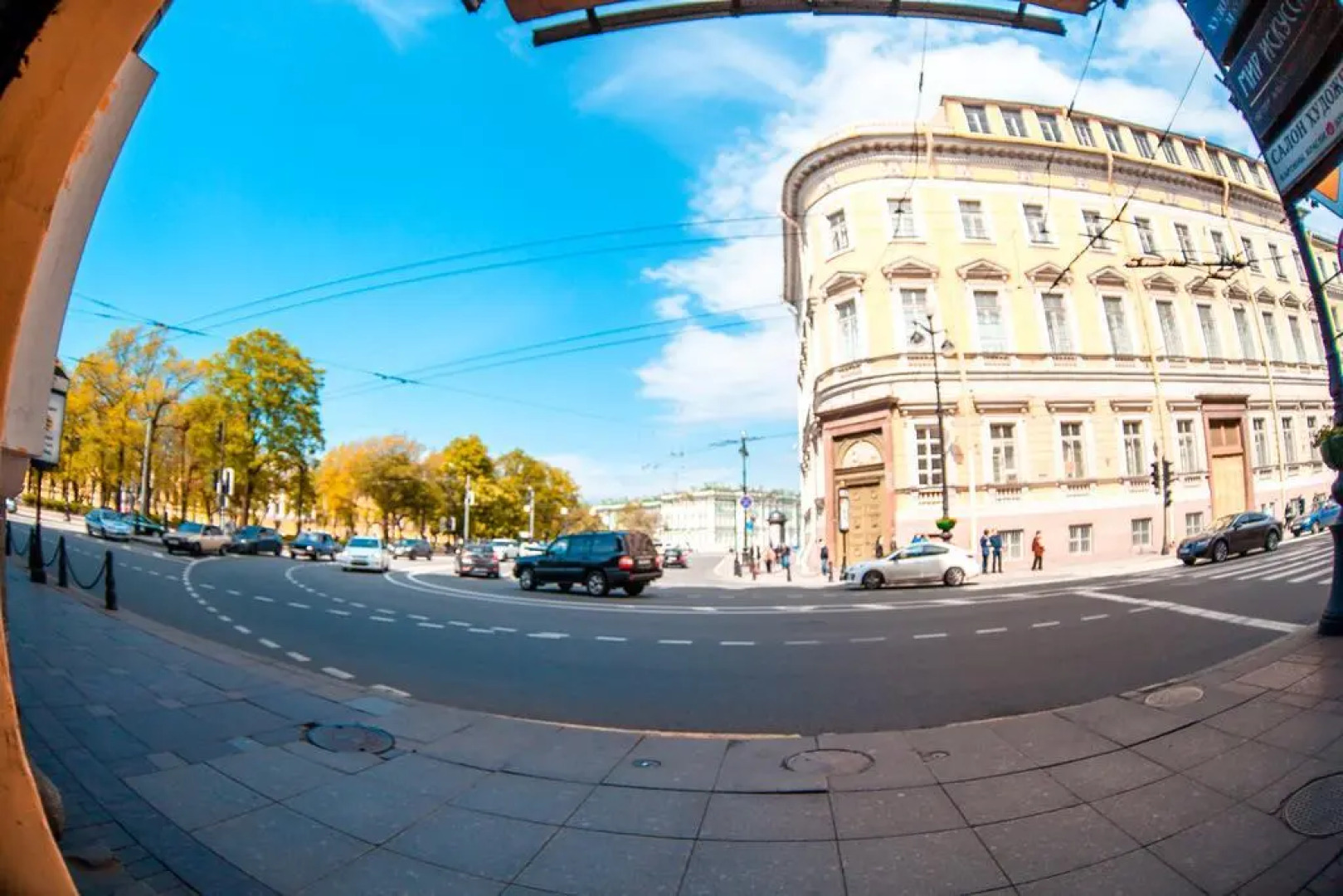 Хостел Angel Court Yard