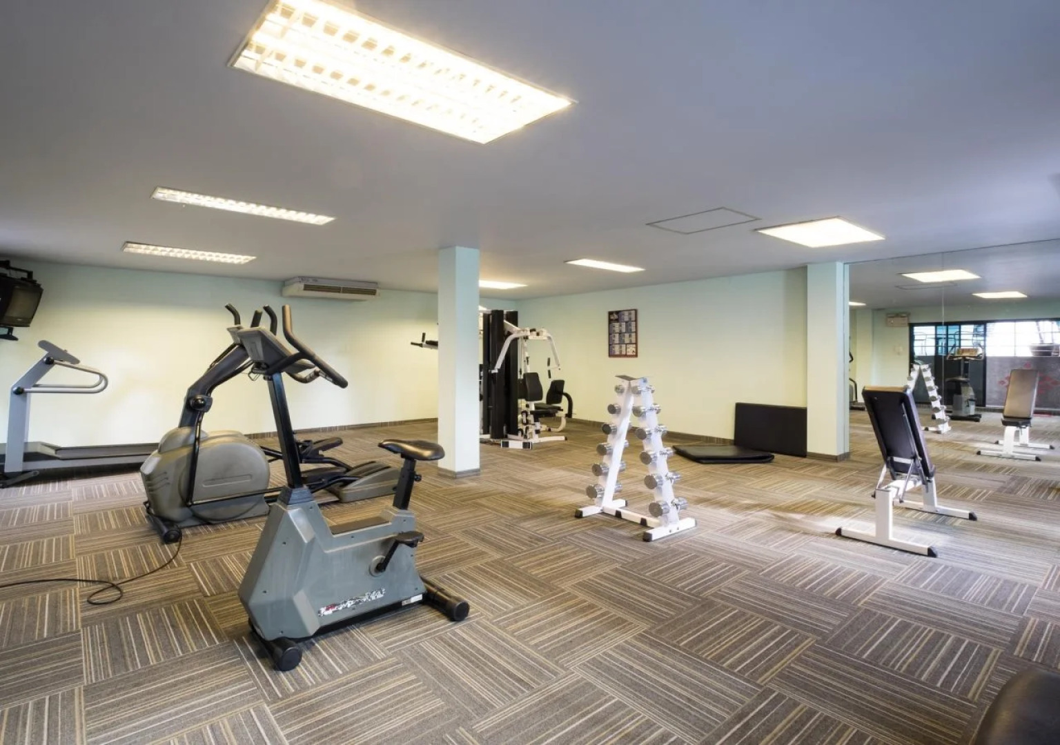 Admiral Suites Bangkok