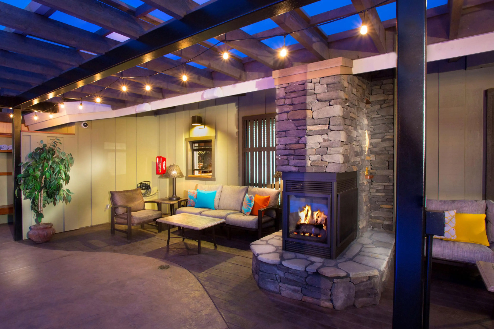 Best Western Plus Humboldt Bay Inn