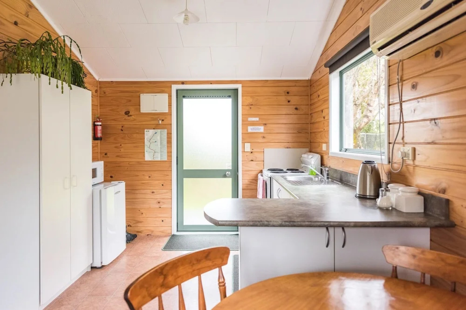 Off The Beaten Track Accommodation