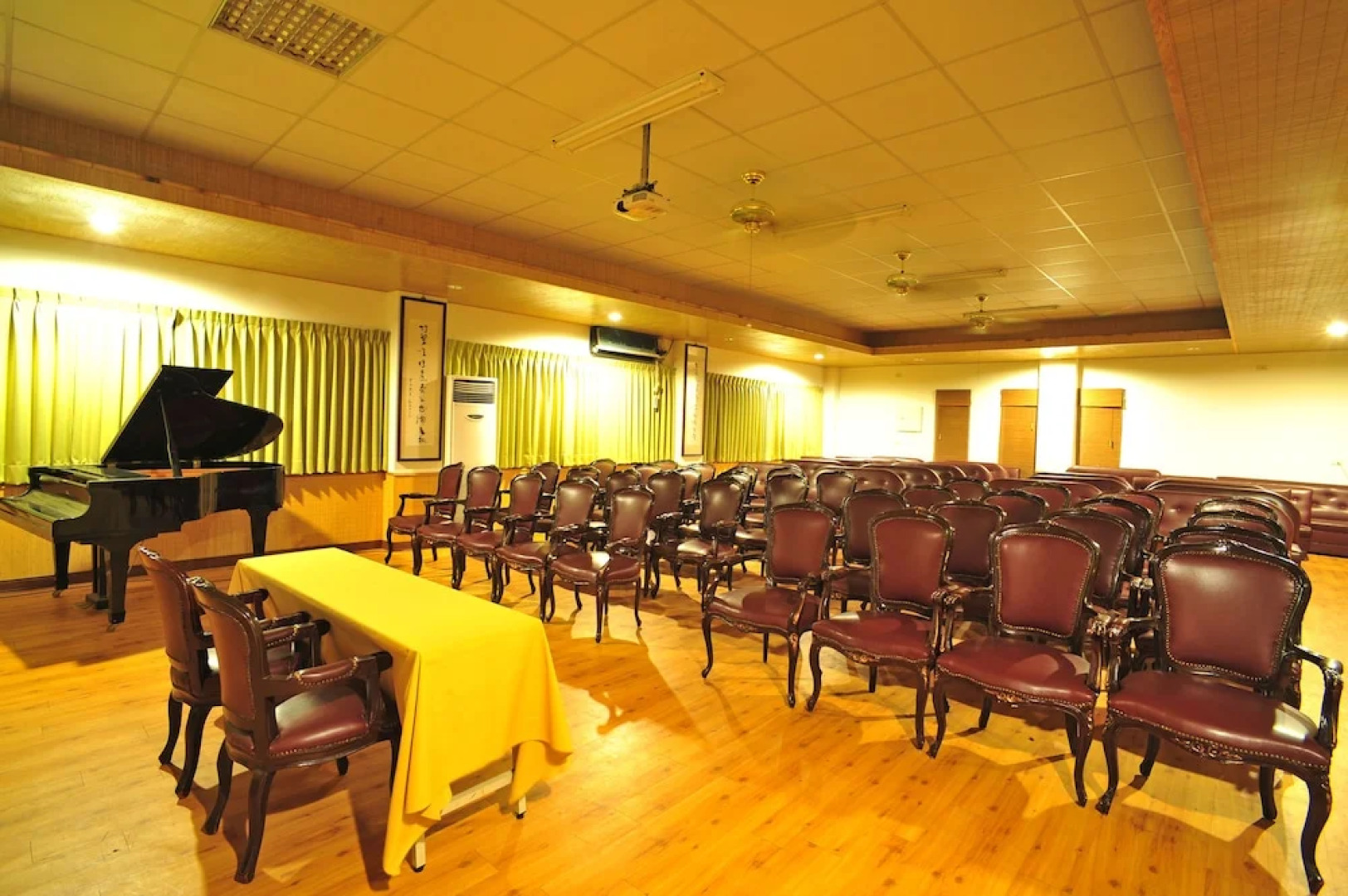 Bamboo Paradise Resort & The Bamboo Inn