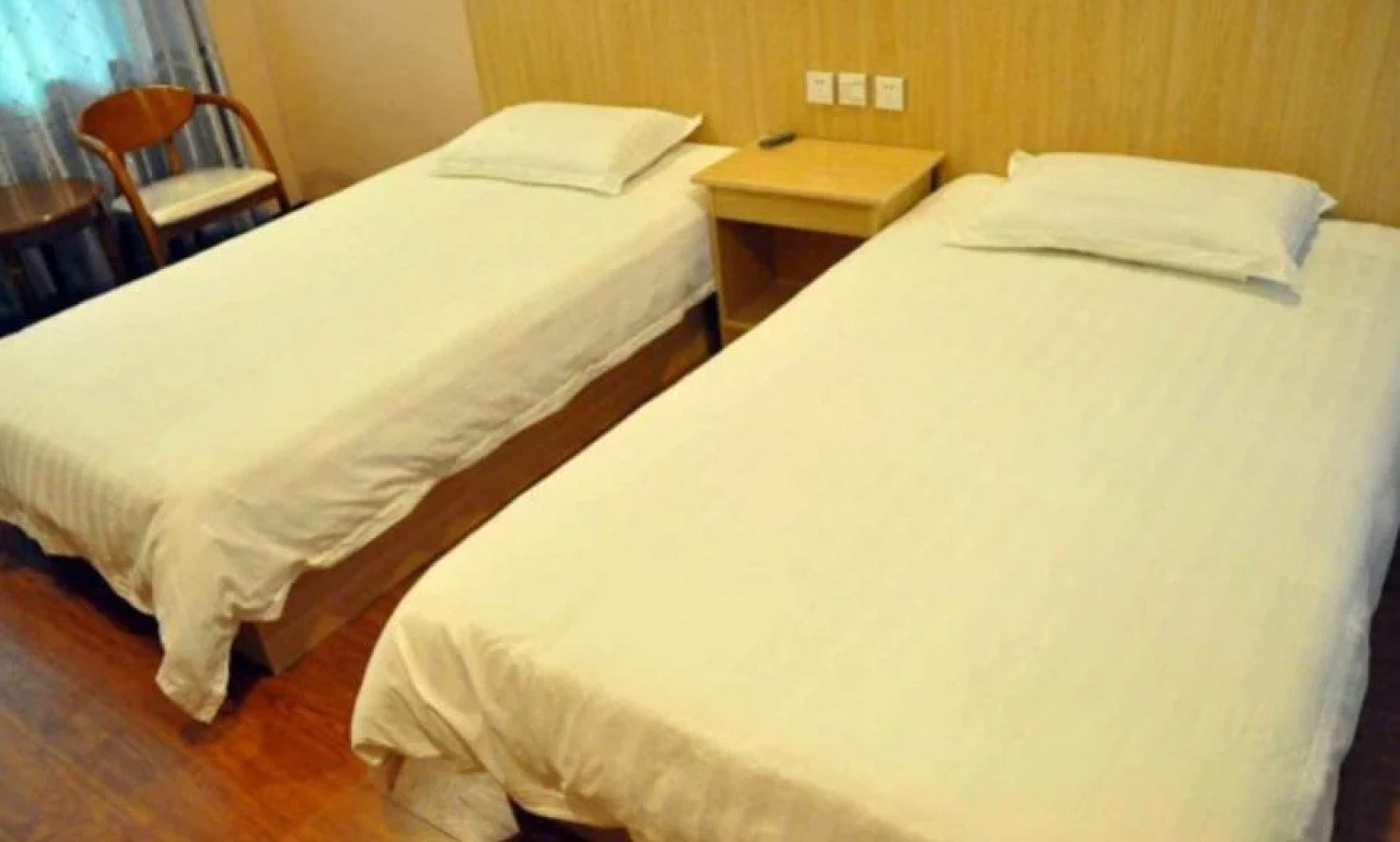 Huayu Business Express Hotel