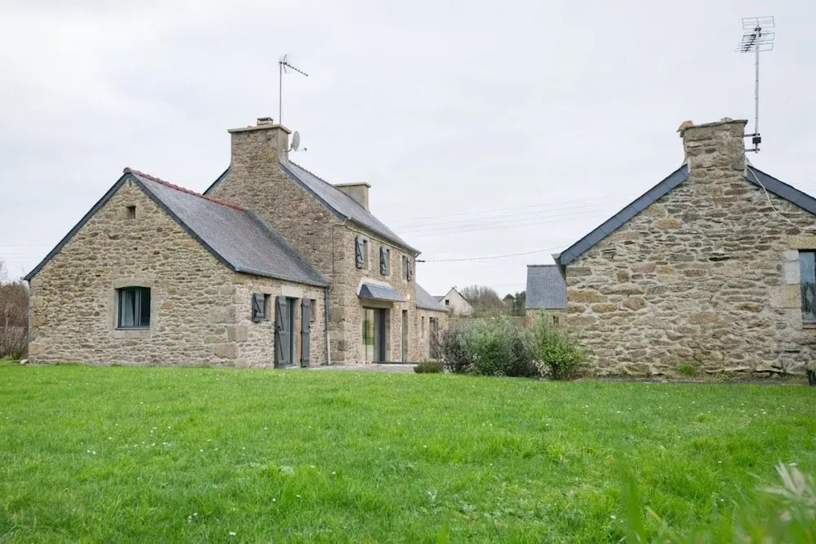 Pretty Stone House Near the Beach