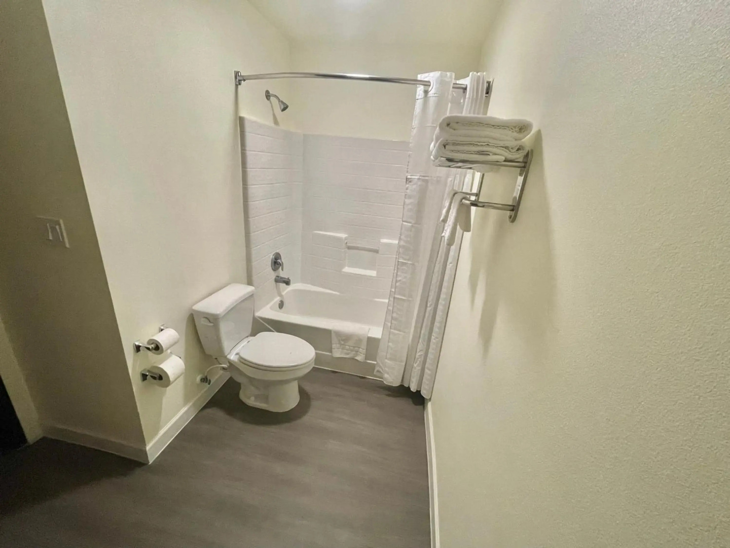 FairBridge Inn & Suites Cuero