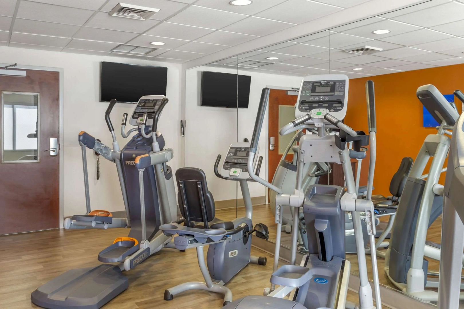 Comfort Suites Whitsett - Greensboro East