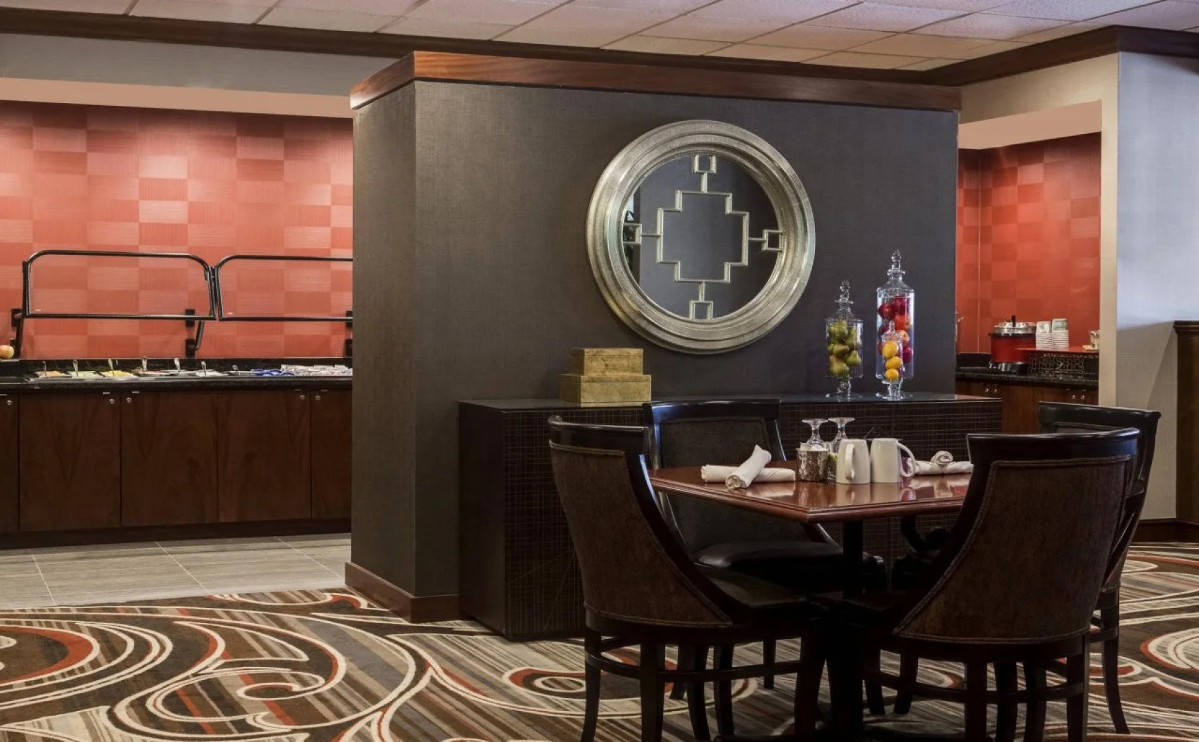 Wyndham Omaha / West Dodge