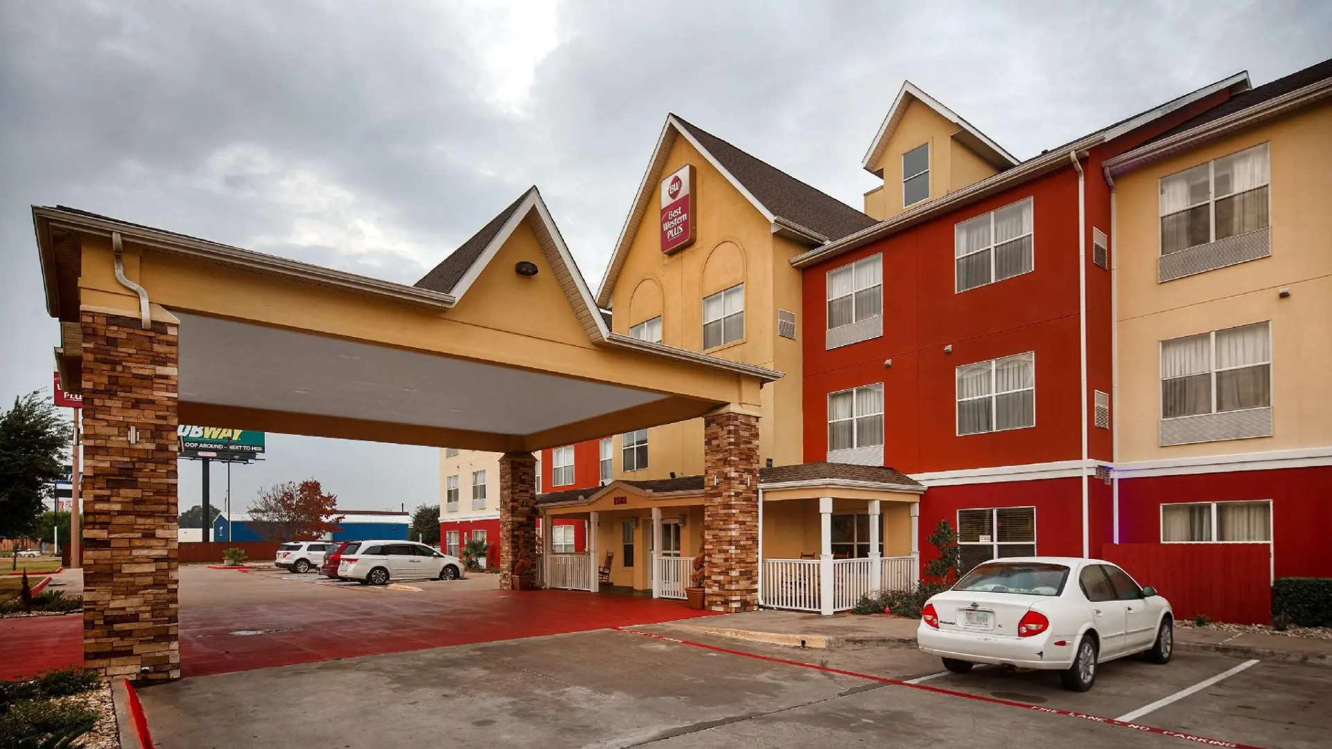 Best Western Plus Waco North