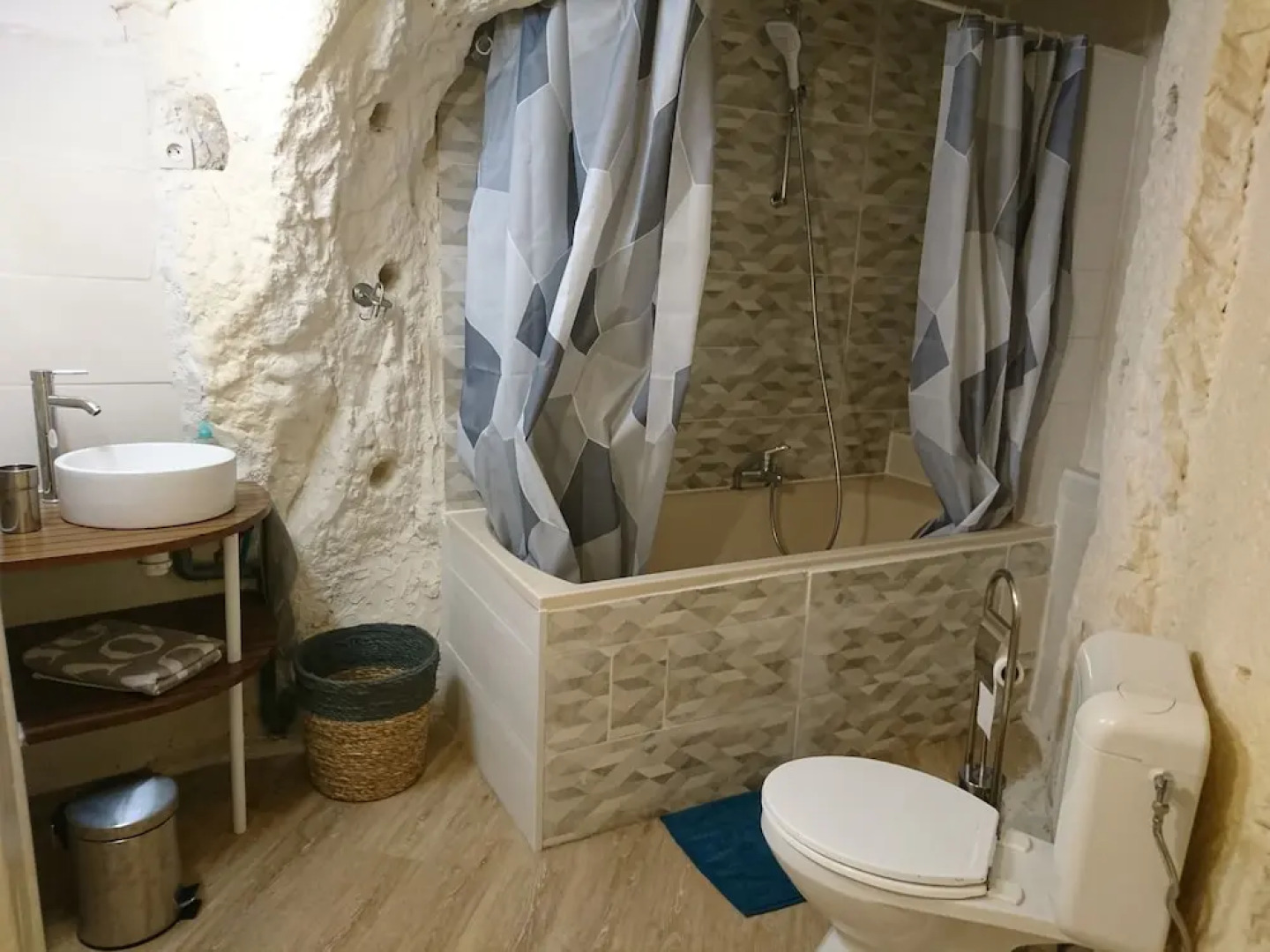 Gite Troglodytique Le Troglo'riel