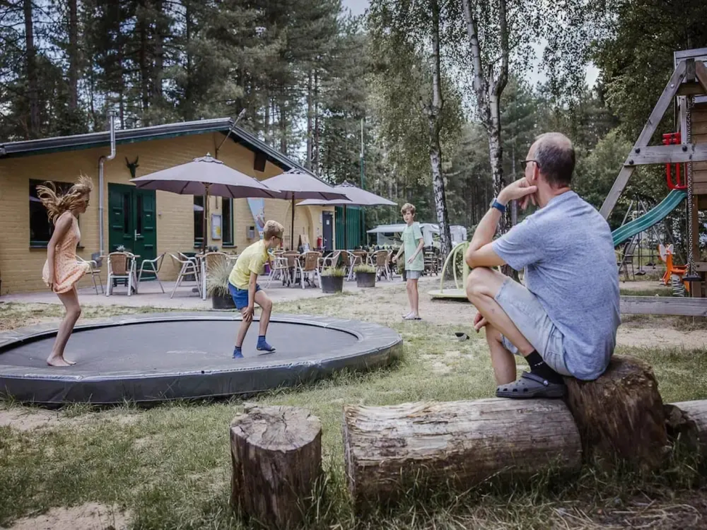 Spacious 6-person Chalet in Antwerp