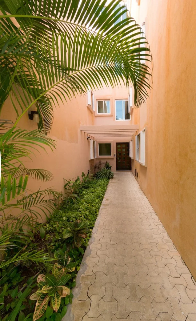 Costa Brava B4. Ocean View Balcony, Wifi, Netflix