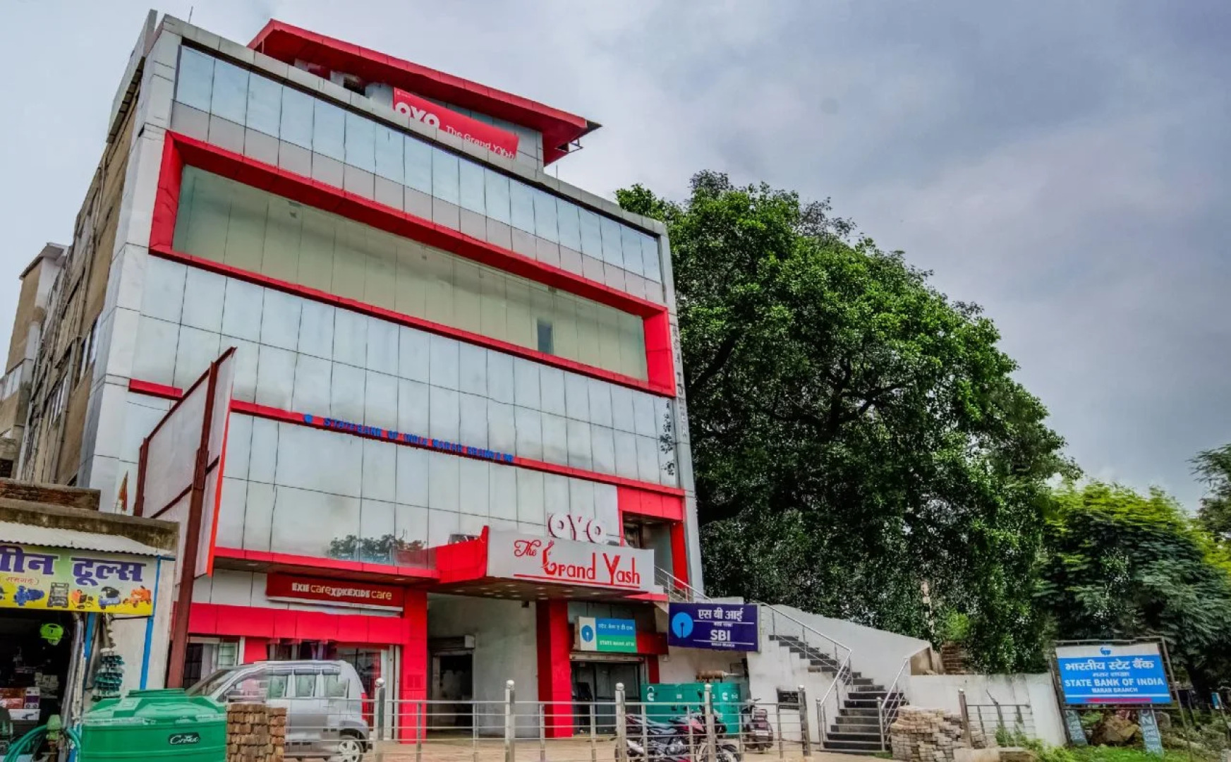 The Grand Yash By OYO Rooms