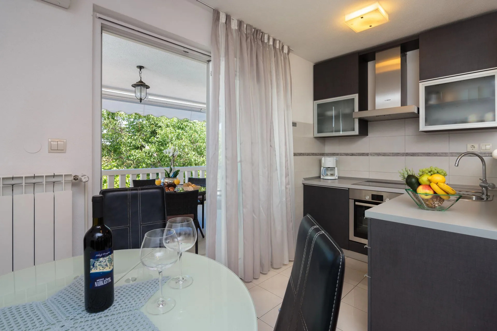 Holiday house Andre - swimming pool Nerezisca, Island Brac