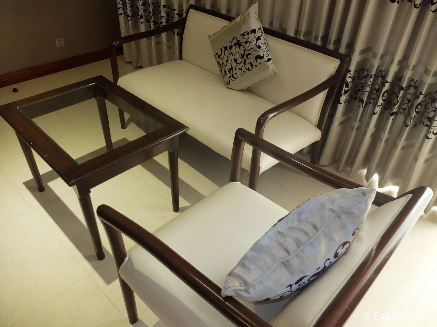 Central Park Tower Resort