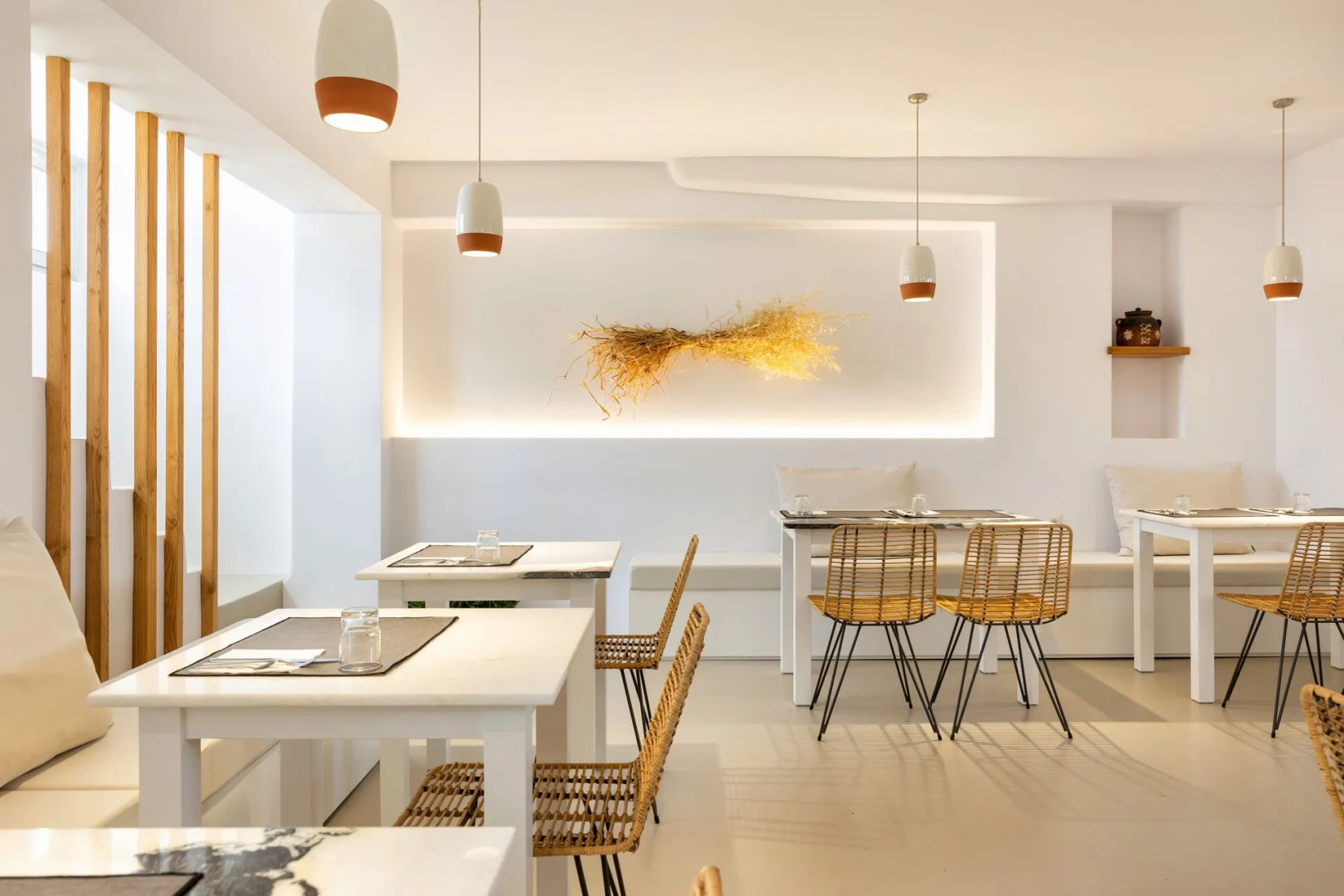 Anemomylos Residence