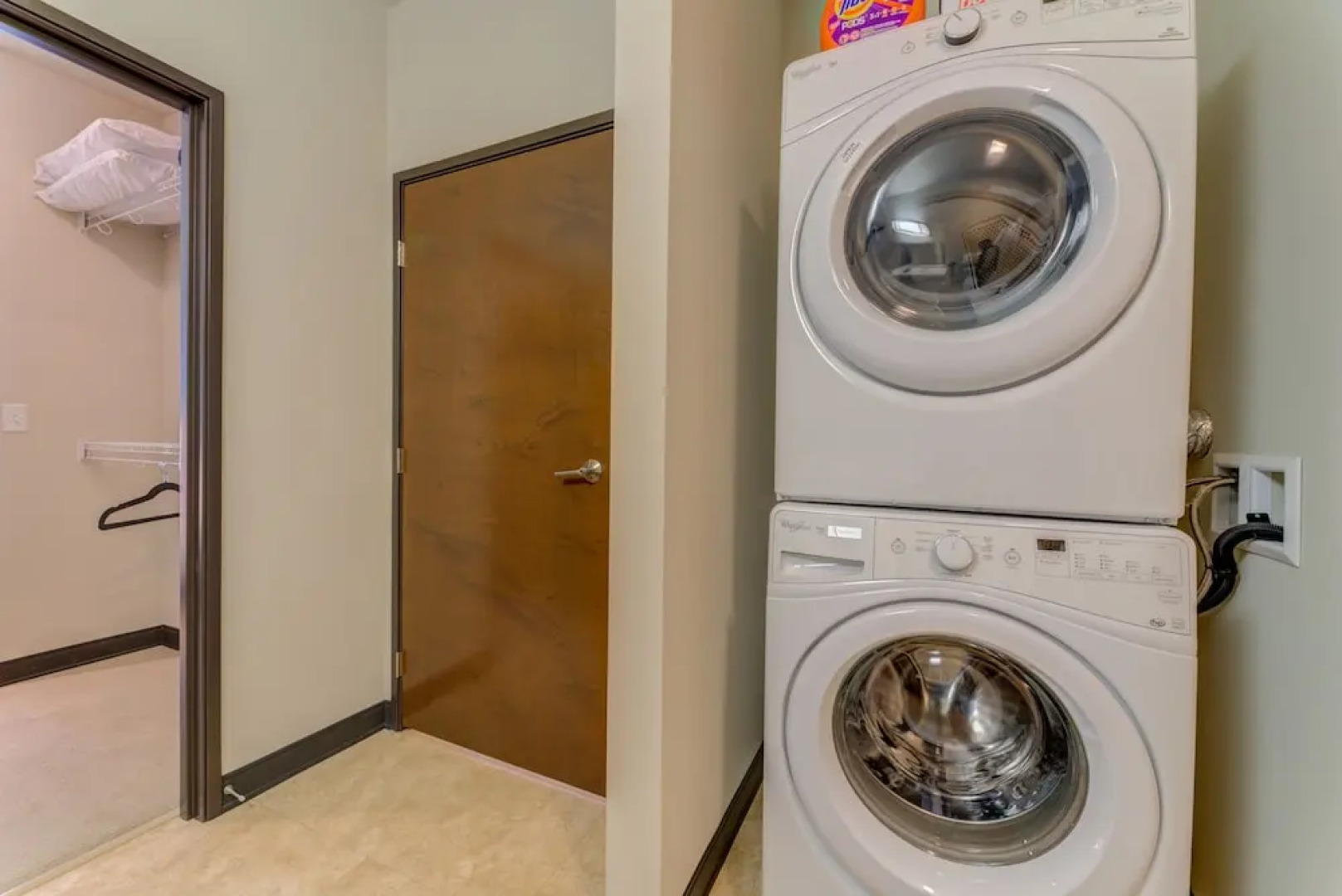 Kasa Westown Milwaukee