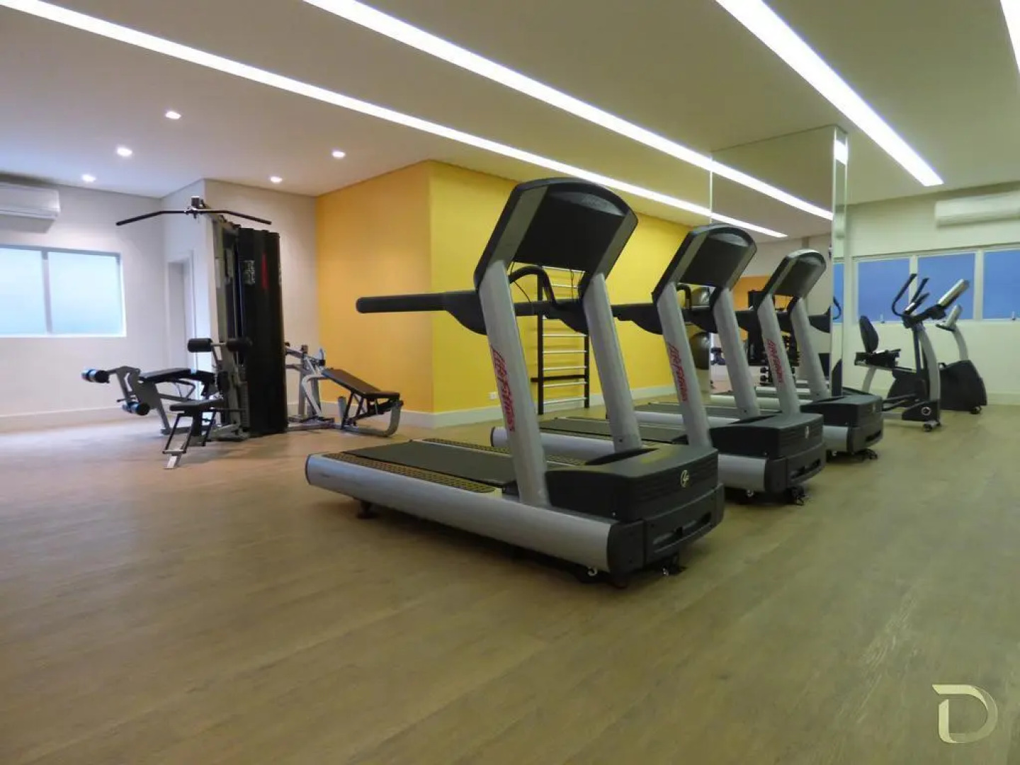 Hotel Deville Business Maringá