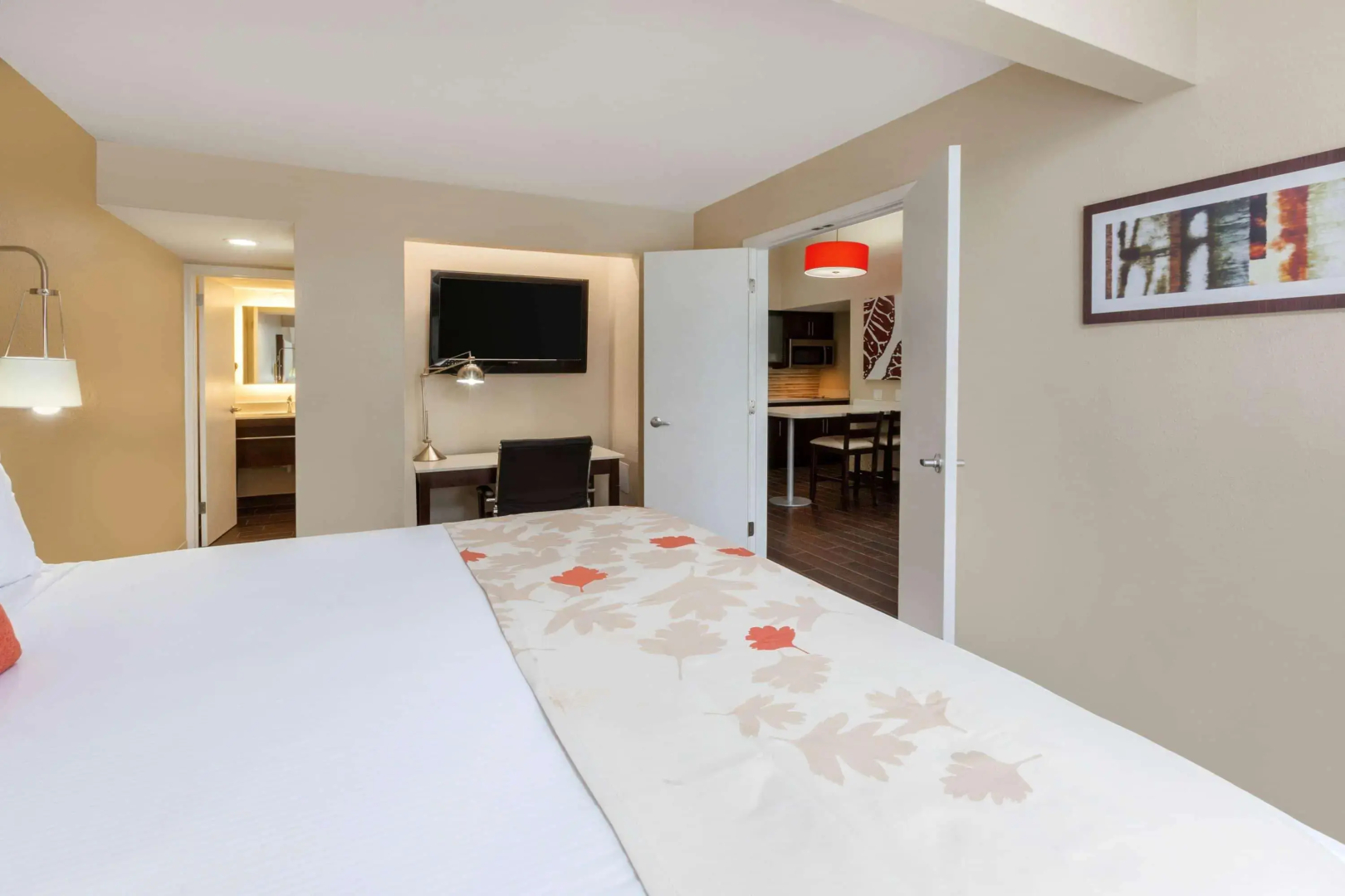 Hawthorn Suites by Wyndham Southfield