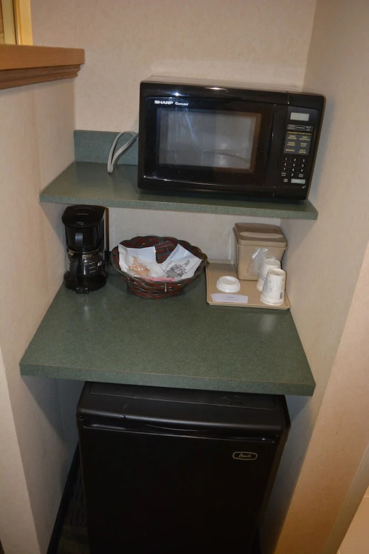 Super 8 by Wyndham Budd Lake