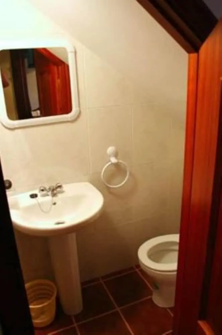 A Estrada 100126 6 Bedroom Holiday home By Mo Rentals