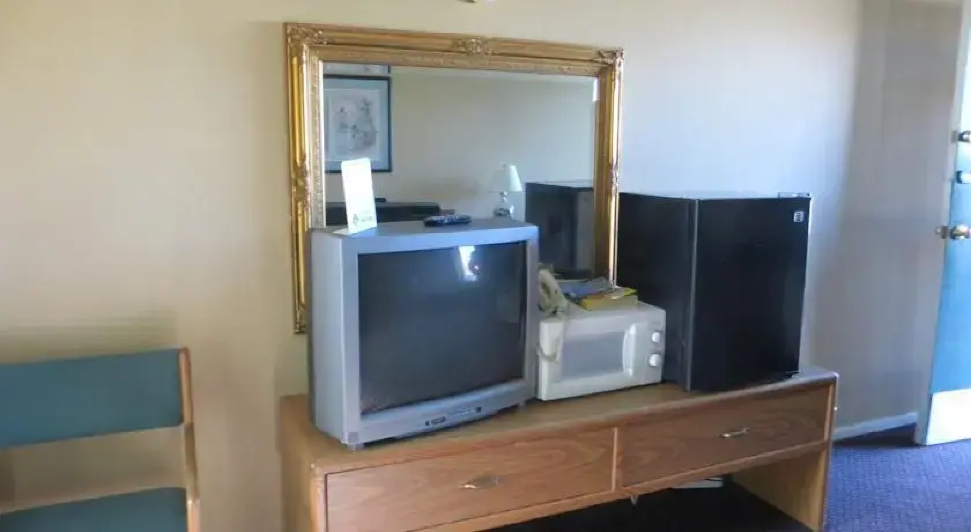 Relax Inn Motel
