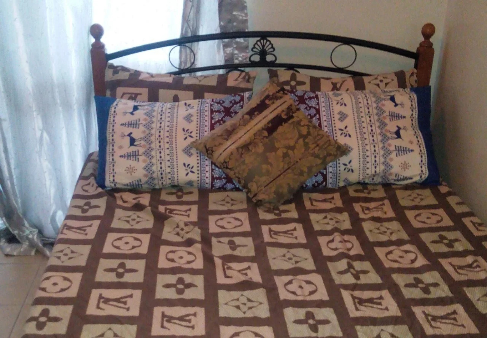 Makati CBD Resort 2 bedroom