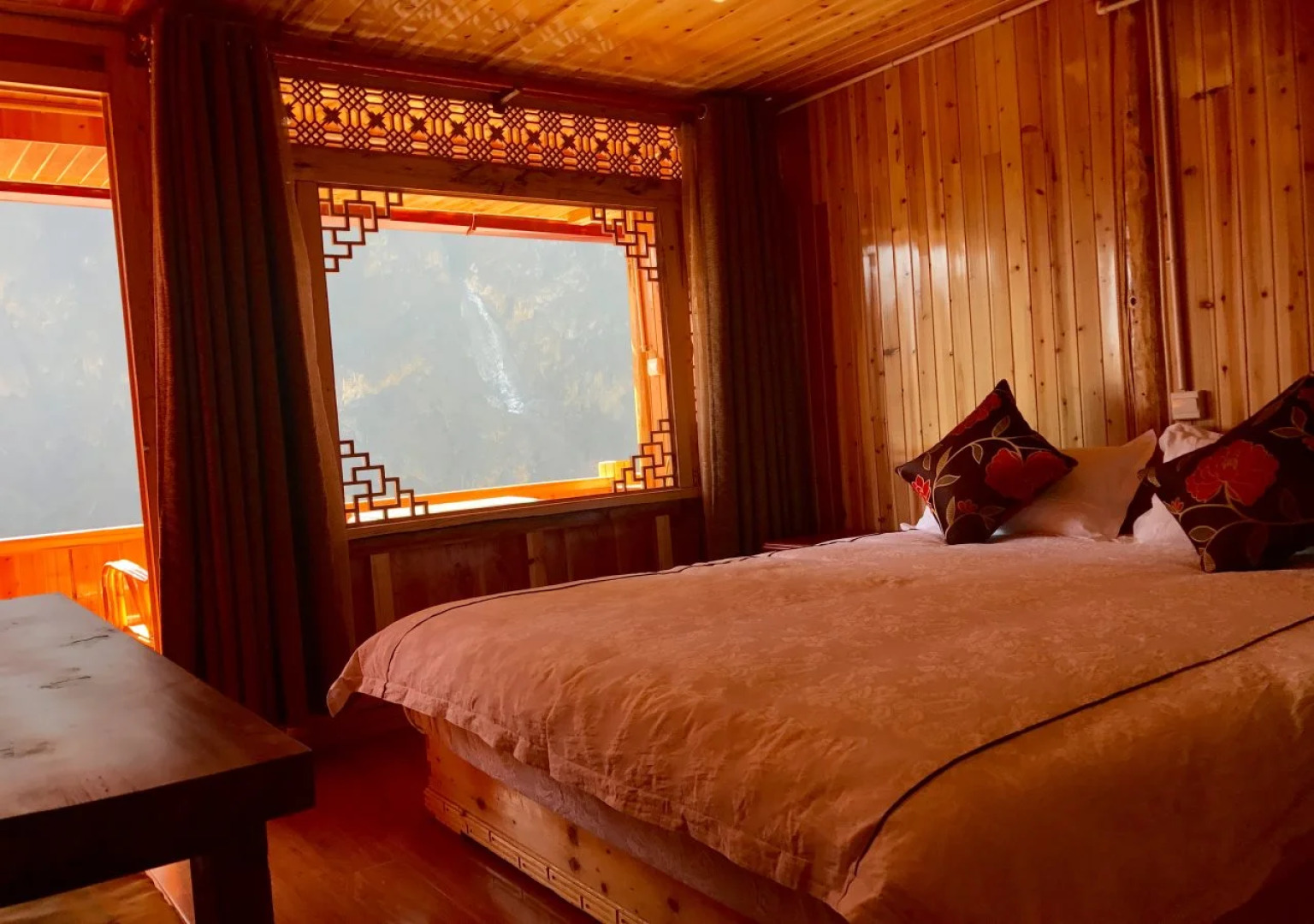 Tibet Guset House Tiger Leaping Gorge Shangrila