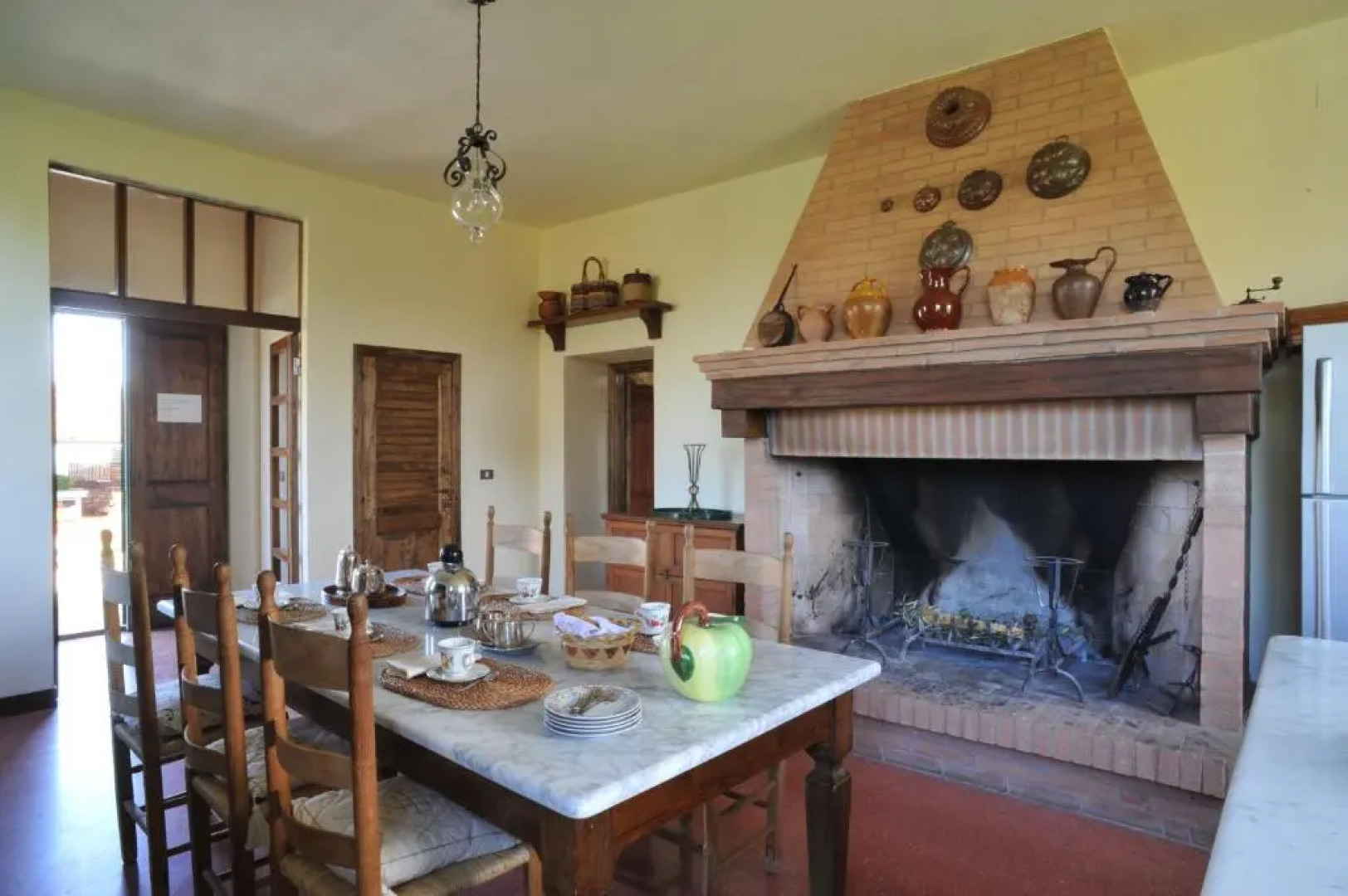 Villa Augusta Sleeps 14 Exclusive Pool