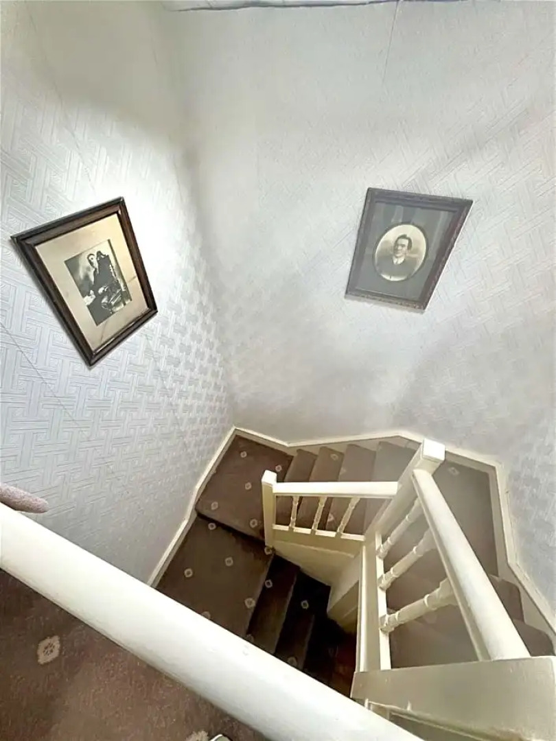 Geoghegans Magpie Bar and B&B