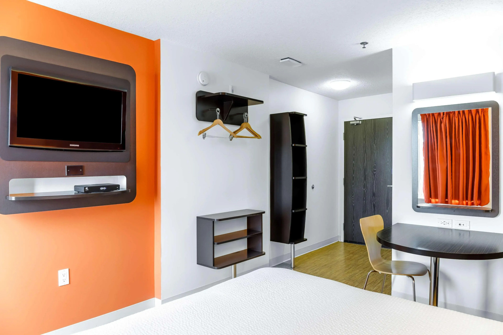 Motel 6 Swift Current, SK