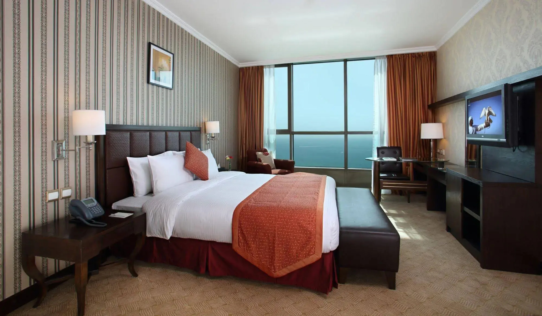 Grand Hotel