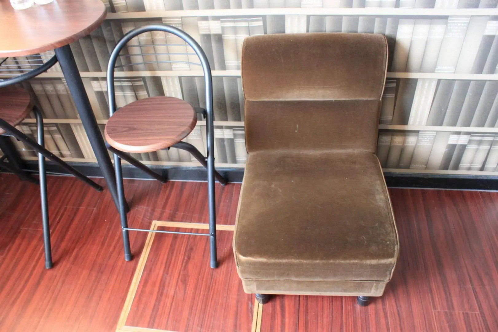 petit-hotel #MELON Furano