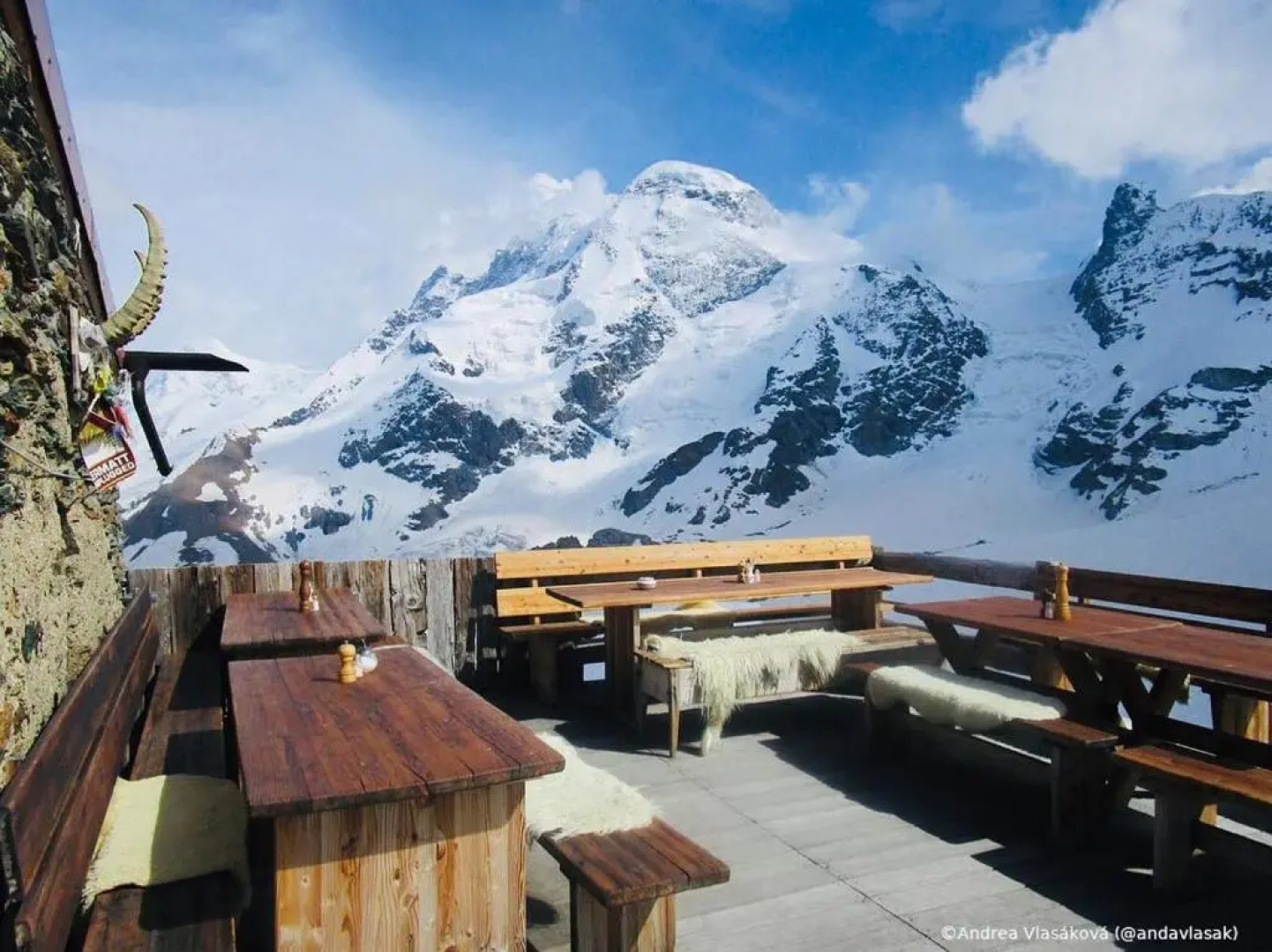 3030 Gandegg, Gandegghütte